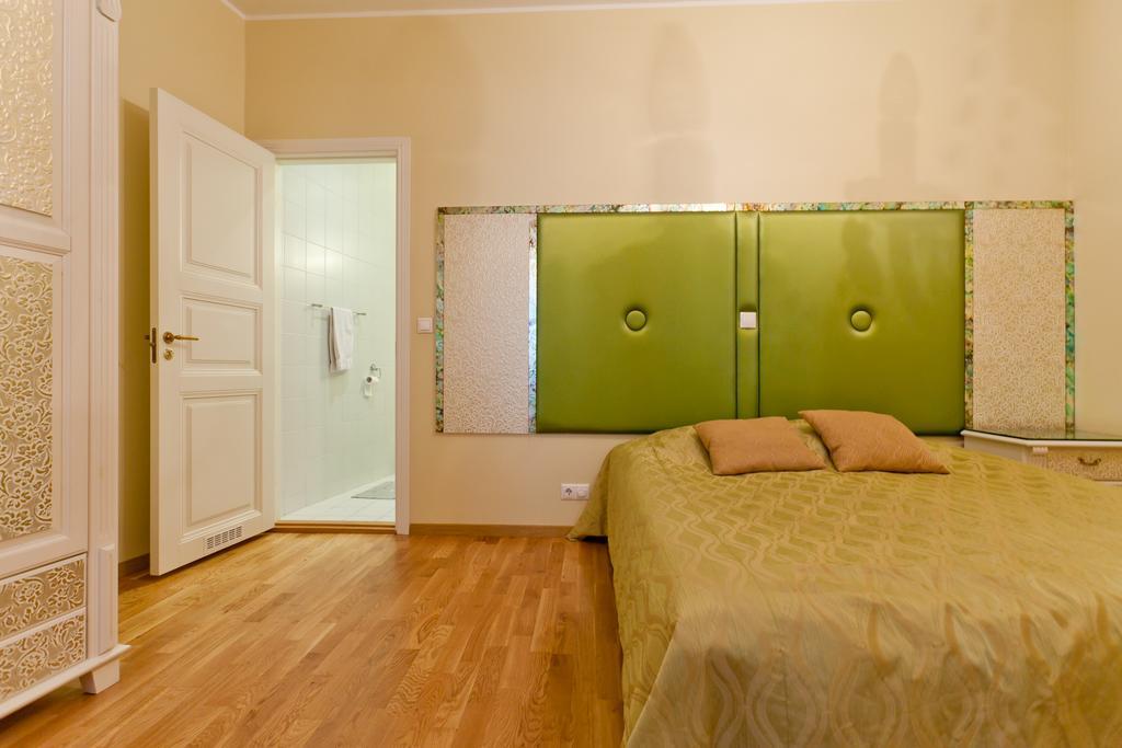 Cozy Apartment In Old Town Tallinn Exterior photo